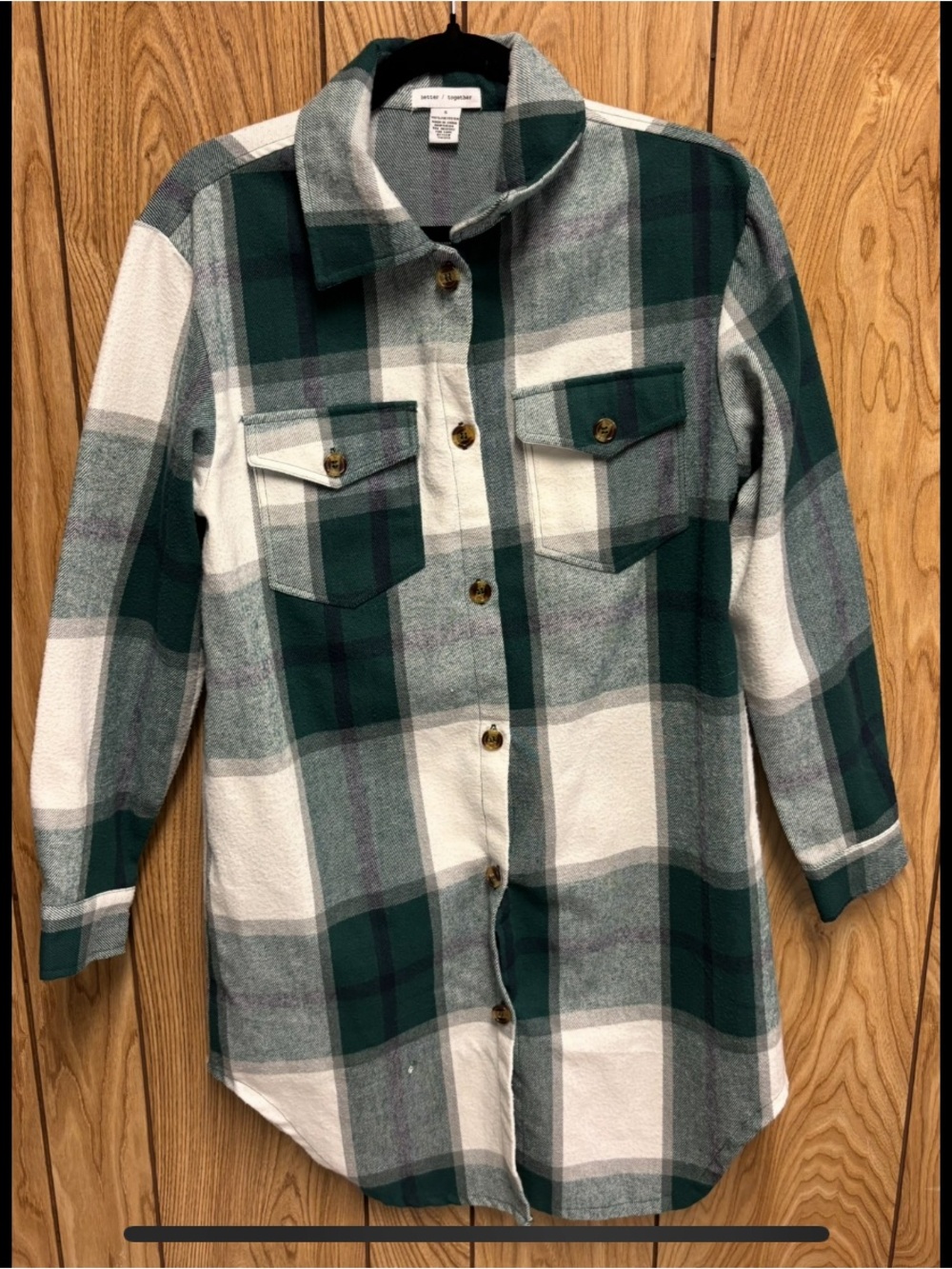 Women’s Green & White Plaid Button-Down Shirt Jacket